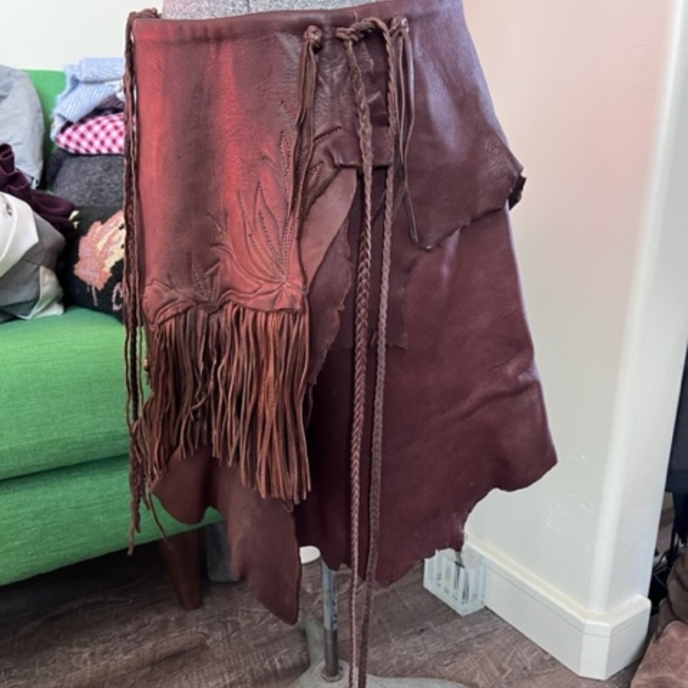 Leather skirt - Picture 10 of 10